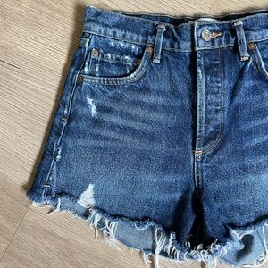 AGOLDE High Rise Jaden Heartbreaker Jean Shorts Aritzia Size 26